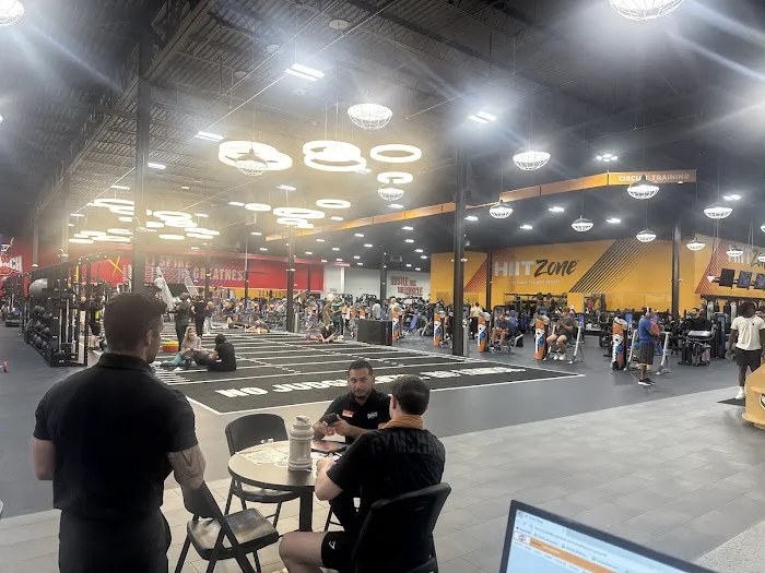 Crunch Fitness - Altamonte Springs Picture 10