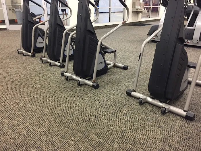 LA Fitness Picture 10