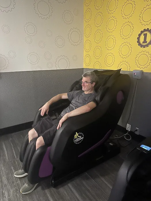 Planet Fitness Picture 8