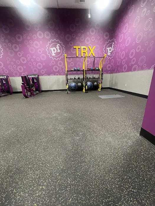 Planet Fitness Picture 6