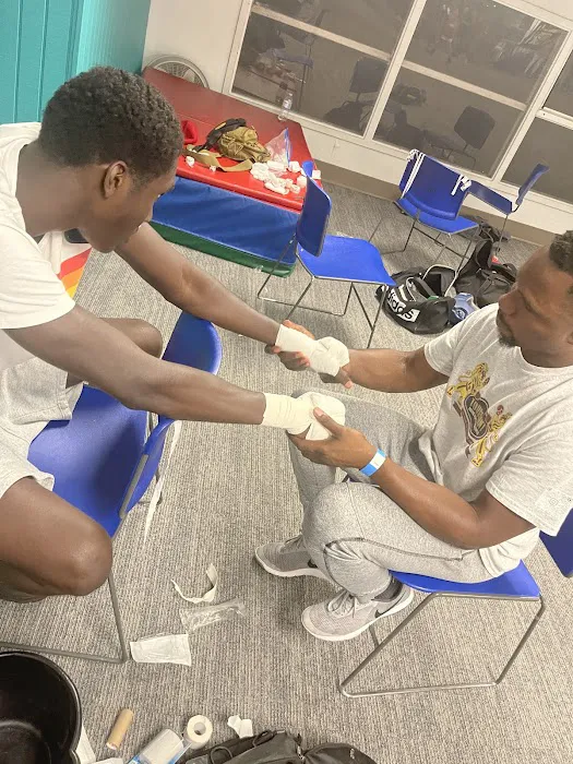 TOUSSAINT BOXING & FITNESS CENTER Picture 7