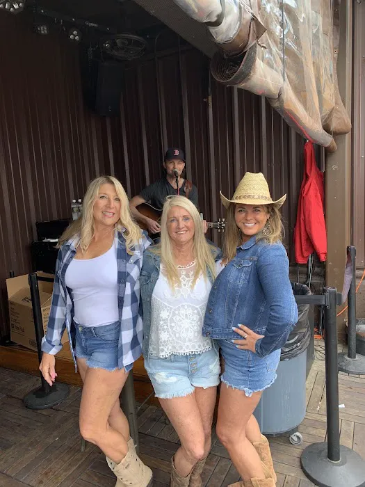 Reeves Karate and Fitness Picture 2