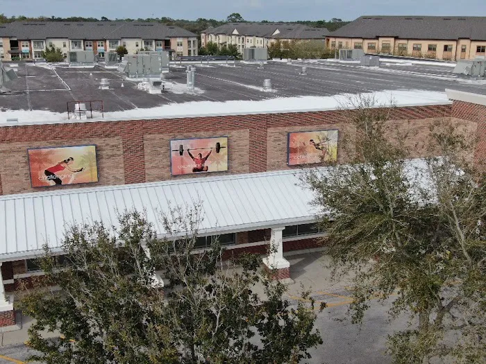 LA Fitness Picture 8