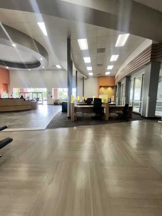 LA Fitness Picture 4