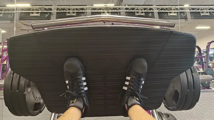 Planet Fitness Picture 1