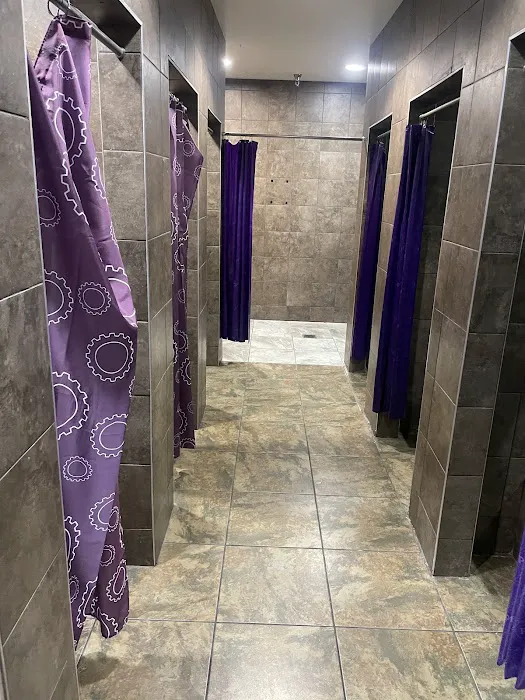 Planet Fitness Picture 10