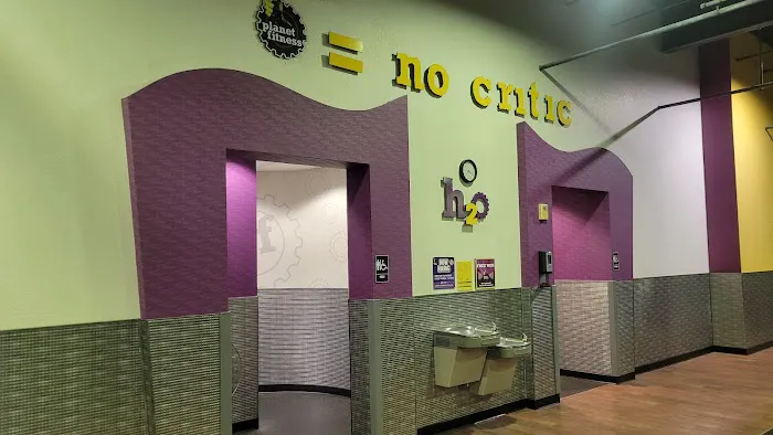 Planet Fitness Picture 5