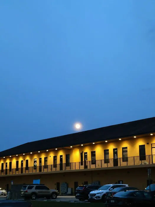 Scott Johnson's Tumble & Gymnastics Academy Picture 1