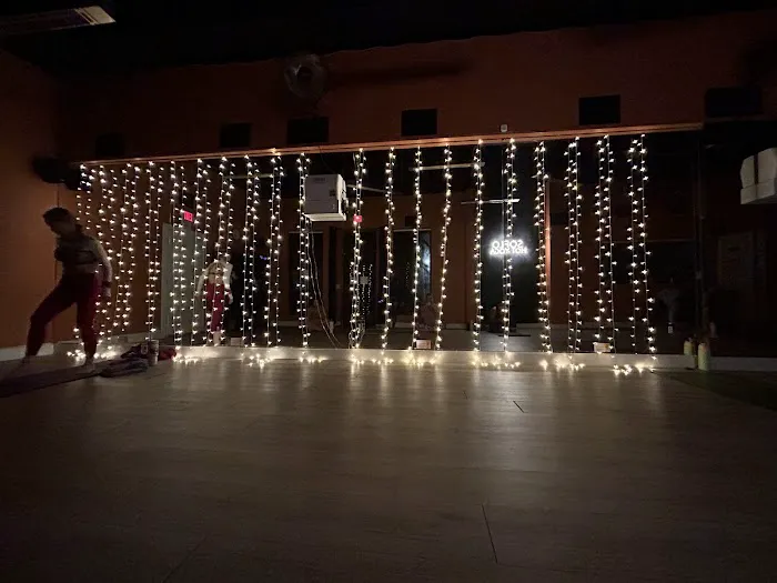 SoFLo Hot Yoga Picture 5