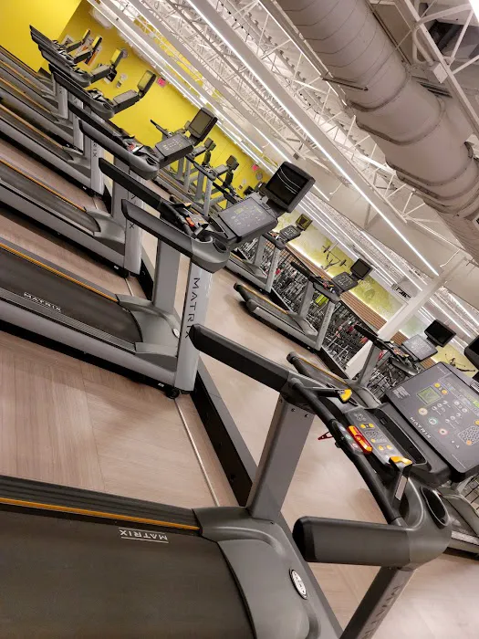 LA Fitness Picture 3