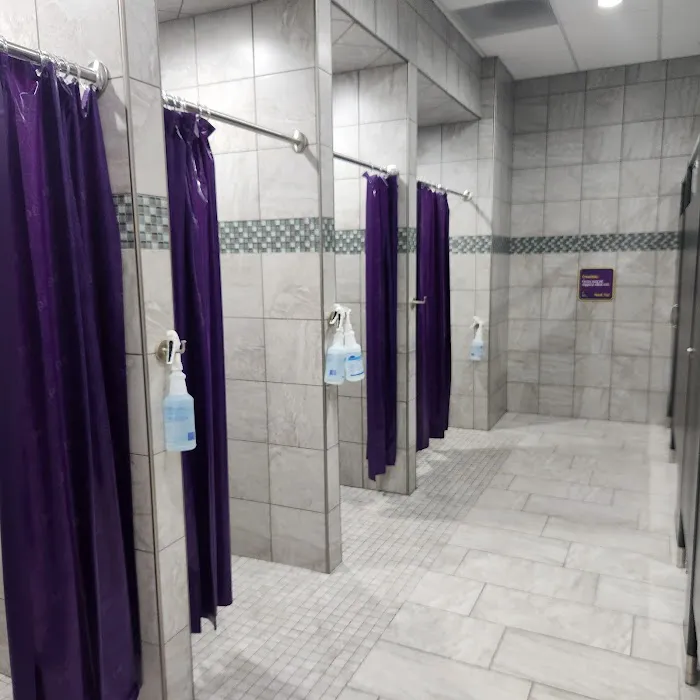 Planet Fitness Picture 4