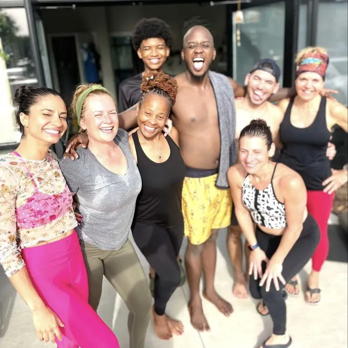 Urban Ōm Power Yoga Picture 7