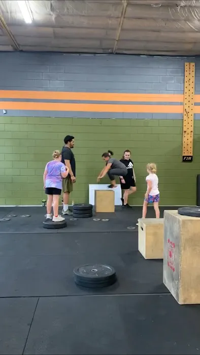 Force2Reckon Fitness - The Box Picture 2