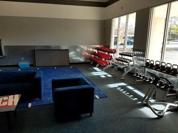 Crunch Fitness - Deltona Picture 2