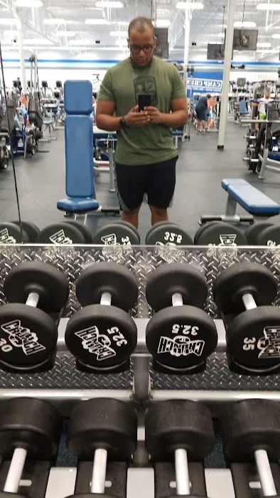 Crunch Fitness - Deltona Picture 8