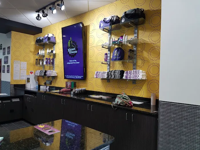 Planet Fitness Picture 5