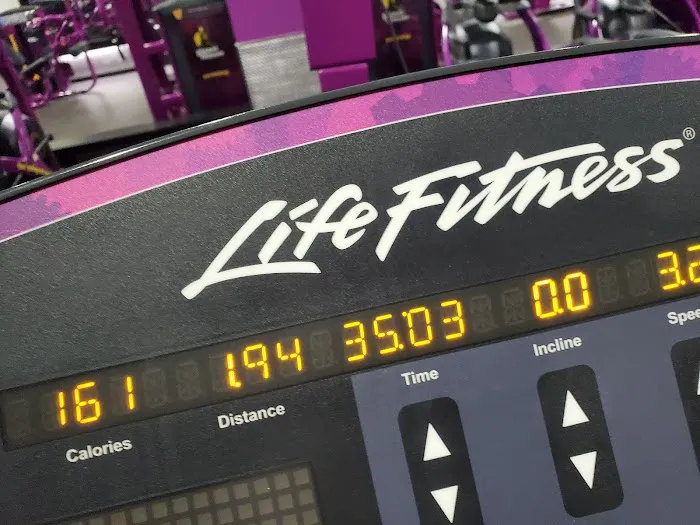 Planet Fitness Picture 4