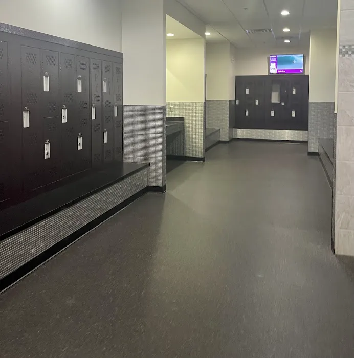 Planet Fitness Picture 6