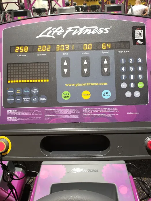 Planet Fitness Picture 7