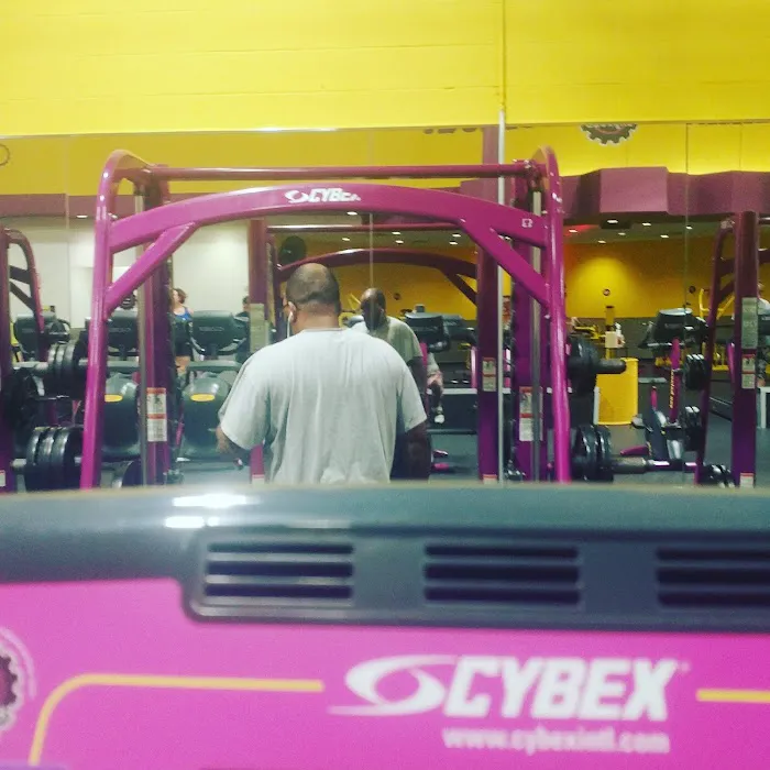 Planet Fitness Picture 6