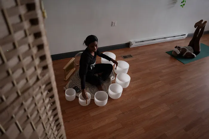 AIMwell Yoga Picture 3