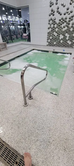 Genesis Health Clubs - Independence Picture 8