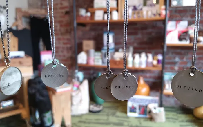 Studio On Main Picture 7