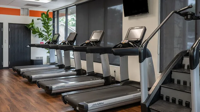 Life Adapted Fitness - Lee's Summit North Picture 8