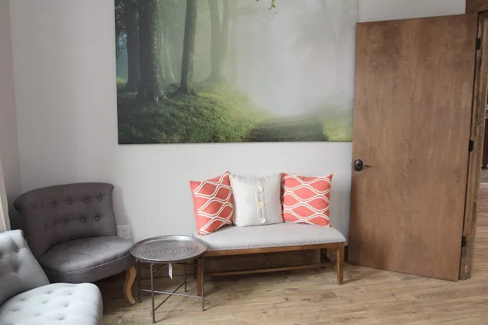 Eden Studio & Therapy Picture 3