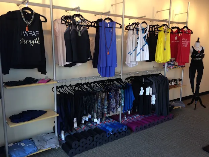 Power Life Yoga Barre Fitness - South Plaza Picture 7