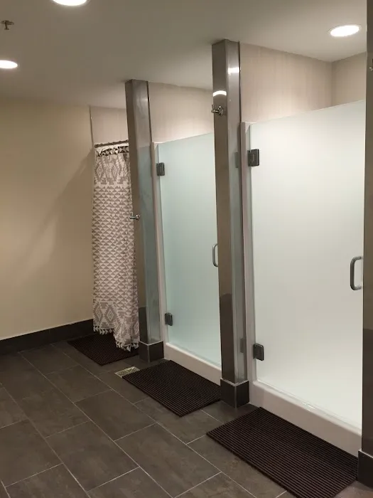 CorePower Yoga - Country Club Plaza Picture 7