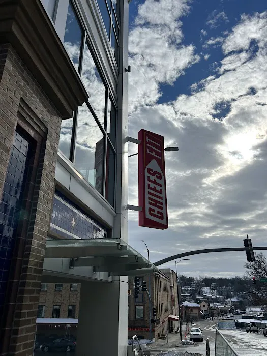 Chiefs Fit Picture 5