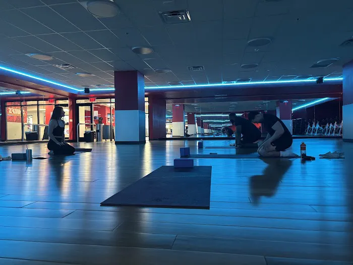 Chiefs Fit Picture 3