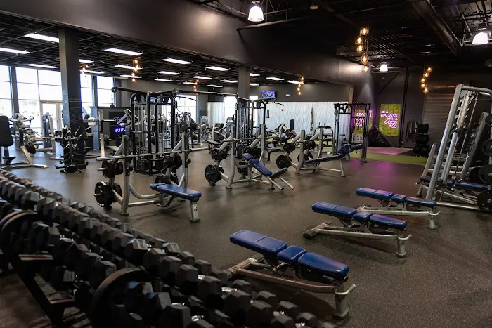 Brickyard Fitness 24/7 Picture 8