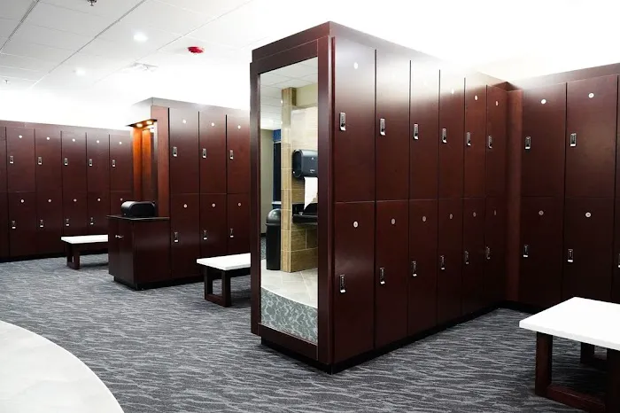 Genesis Health Clubs - Ward Parkway Picture 1