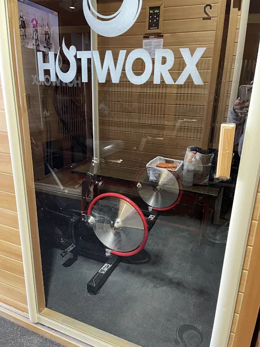 HOTWORX - Lee's Summit, MO Picture 5