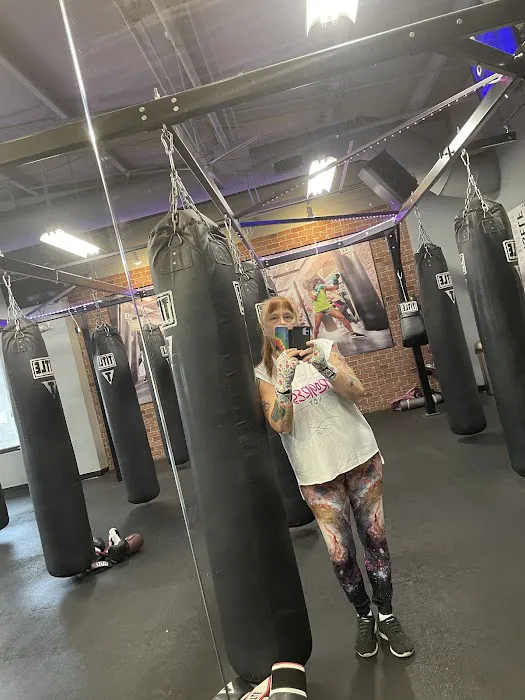 TITLE Boxing Club State Line Picture 2