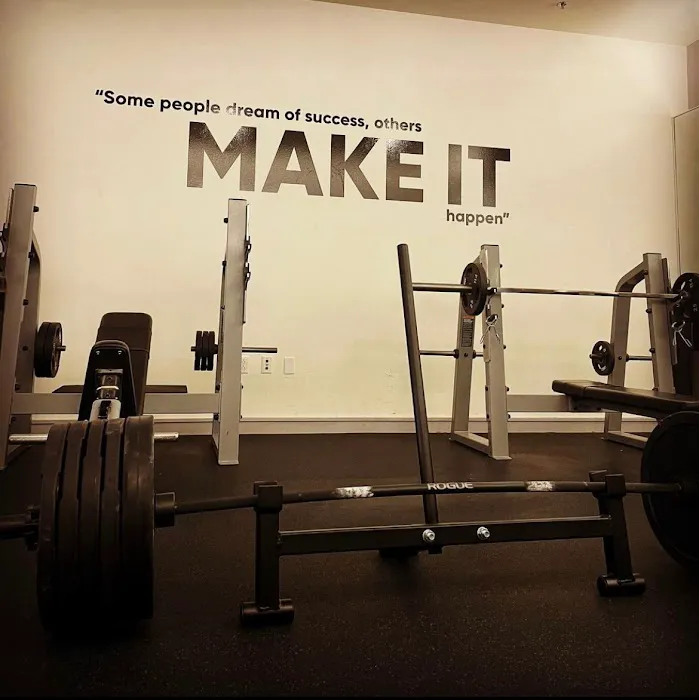 Metro KC Fitness - Downtown Picture 5