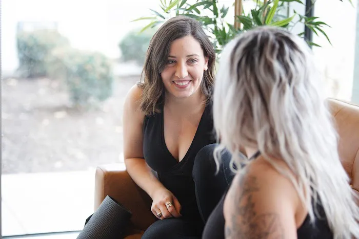 Power Life Yoga Barre Fitness - Two Light Picture 2