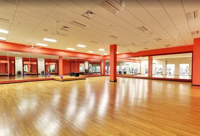 Genesis Health Clubs - Power & Light Picture 3