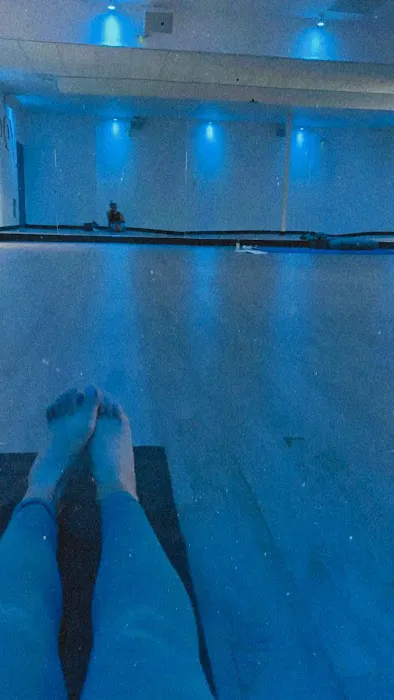 YogaSix Overland Park Picture 1