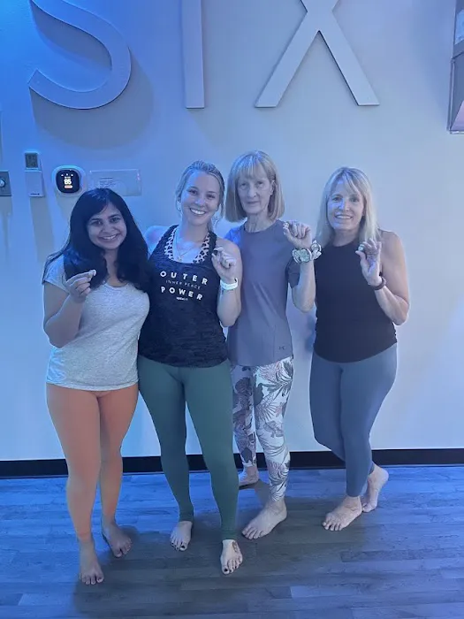 YogaSix Overland Park Picture 7