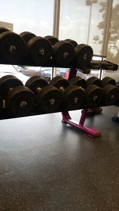 Planet Fitness Picture 2