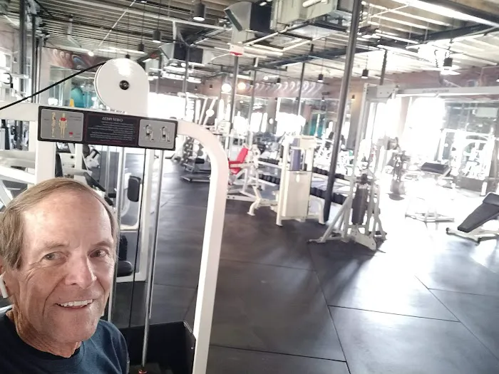 theGYMkc: River Market Picture 8