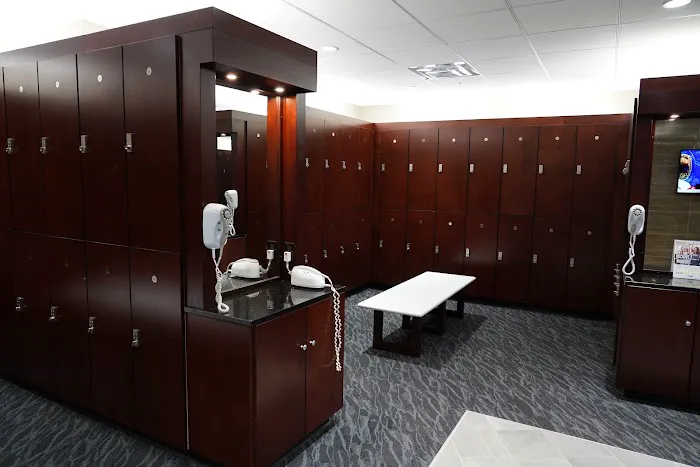 Genesis Health Clubs - Overland Park Picture 2