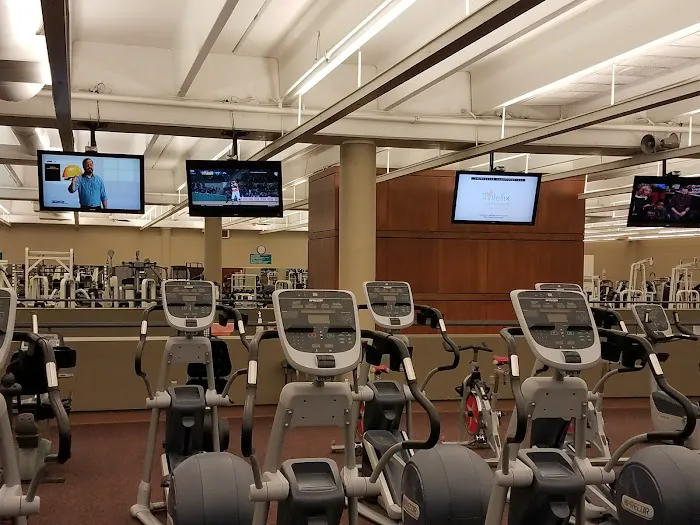 Genesis Health Clubs – North Overland Park Picture 5