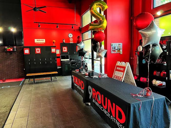 9Round Kickboxing Fitness Picture 3