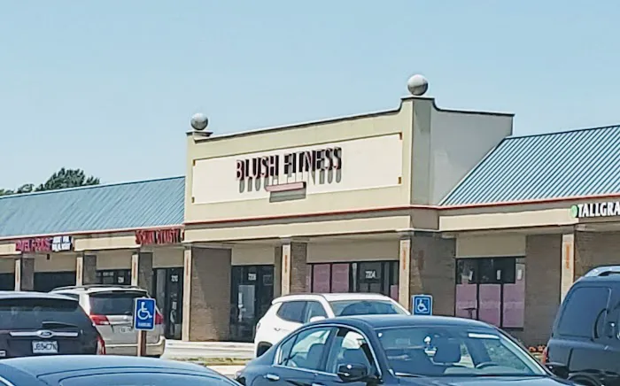 BLUSH FITNESS Picture 3