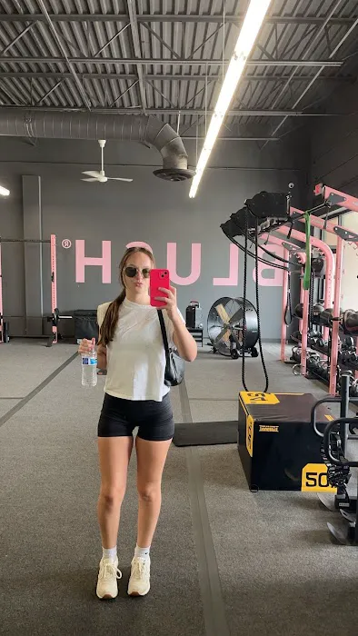 BLUSH FITNESS Picture 8