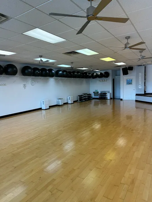 Overland Park Jazzercise Picture 3